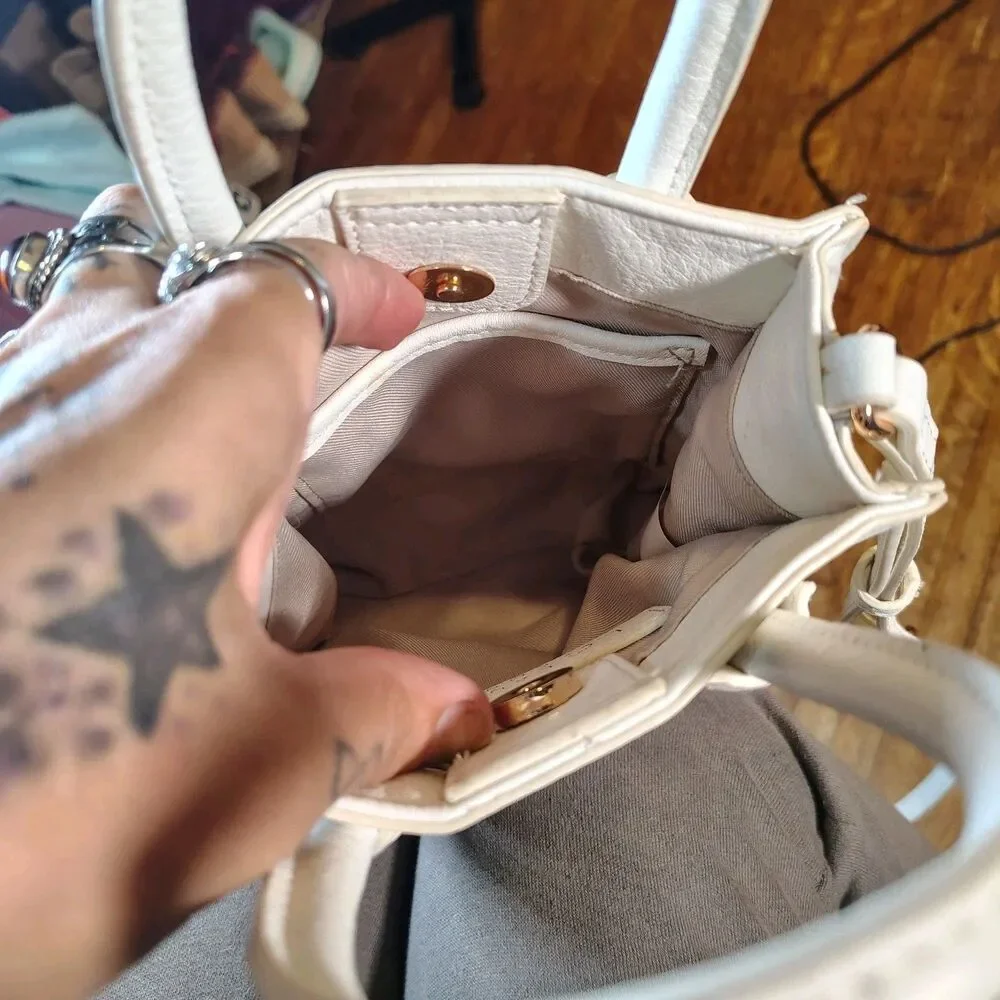 Mini White Lauren Conrad Handbag Crossbody/Handbag Faux Leather Suede